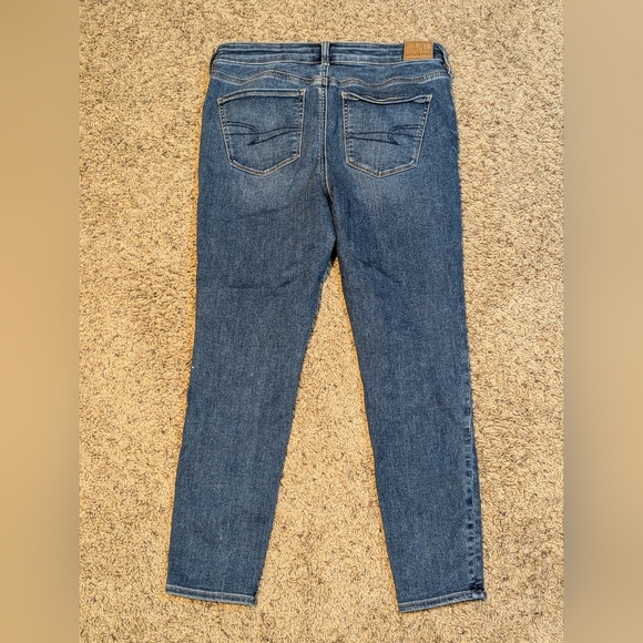 American Eagle Hi-rise next level STRETCH Skinny Jeans SZ 10 Short - Picture 10 of 12